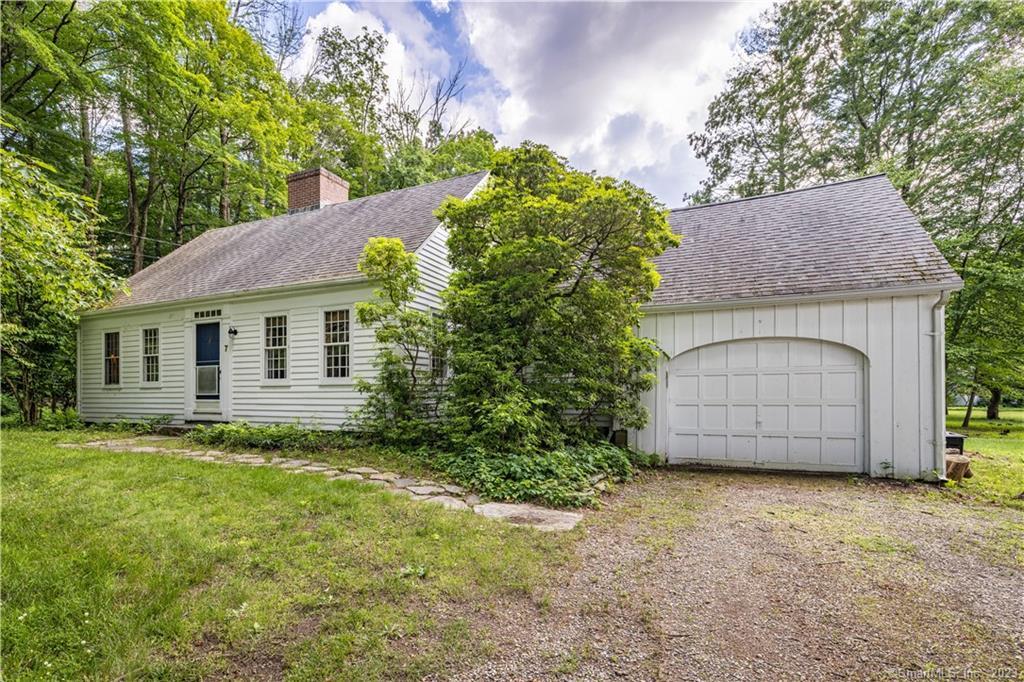7 Storrs Heights Road Mansfield, CT 06268 - Photo 1 of 1 Gallery Image 1