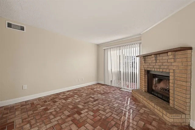 $110,000 | 1500 Bay Area Boulevard, Unit 183, Houston, TX 77058