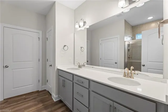 $439,500 | 655 Ellabell Drive, Winston-Salem, NC 27127