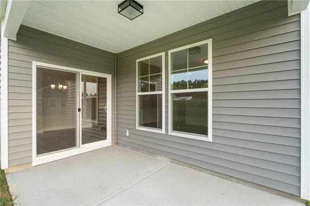 $439,500 | 655 Ellabell Drive, Winston-Salem, NC 27127