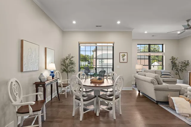 $344,900 | 354 West Chicago Street, Unit 200, Valparaiso, IN 46385