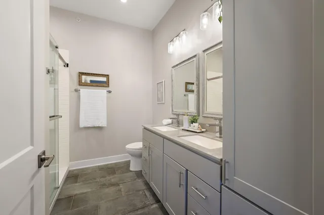 $344,900 | 354 West Chicago Street, Unit 200, Valparaiso, IN 46385