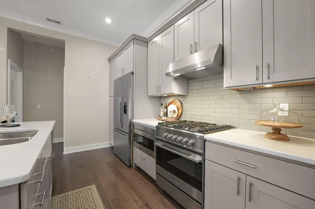 $344,900 | 354 West Chicago Street, Unit 200, Valparaiso, IN 46385