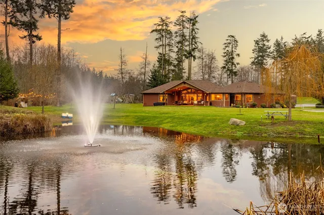 $1,350,000 | 1975 Zylstra Road, Oak Harbor, WA 98277