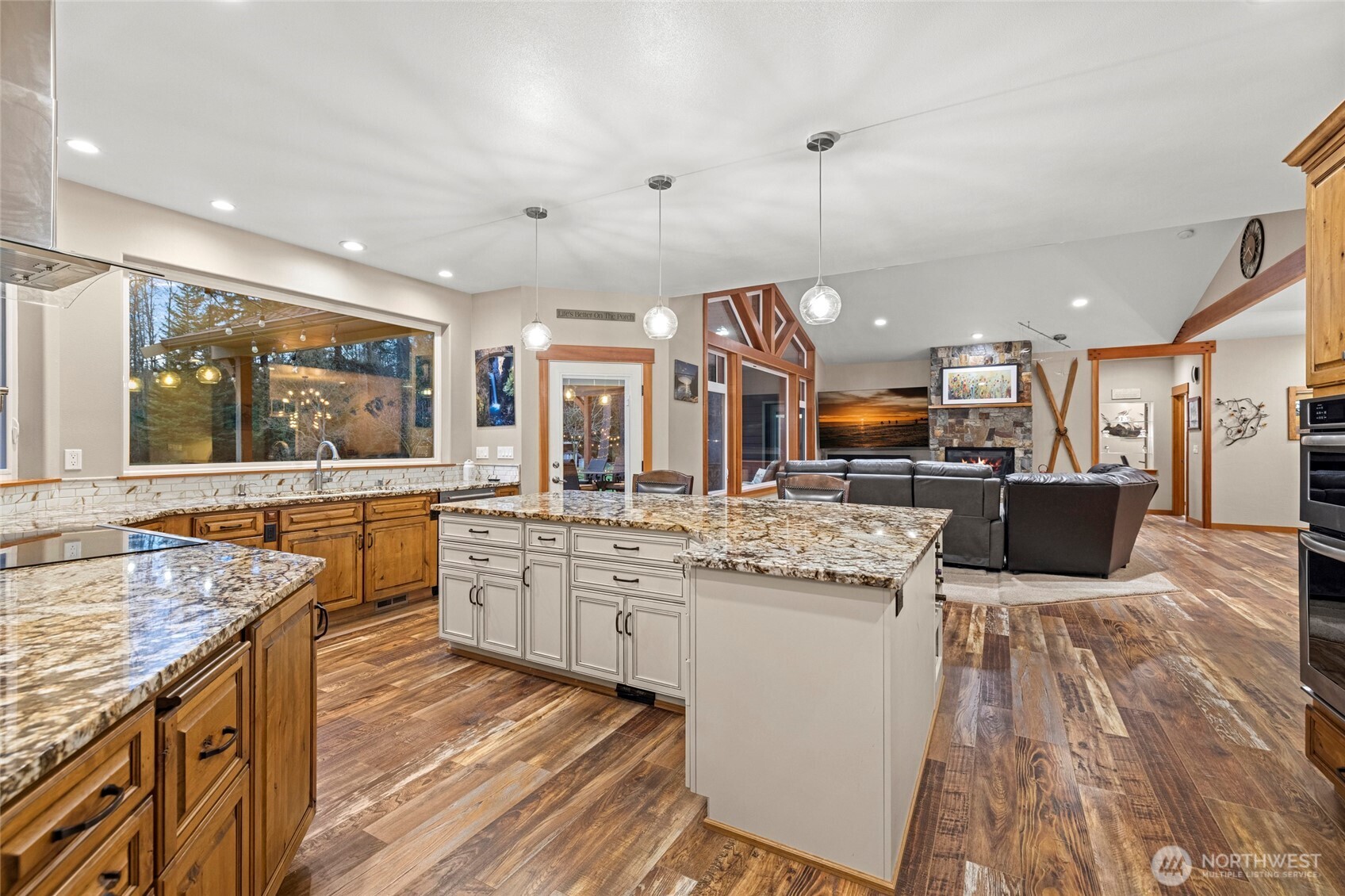 1975 Zylstra Road Oak Harbor, WA 98277 - Photo 17 of 40