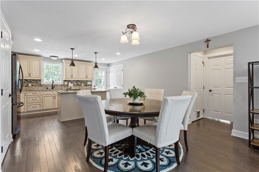 1090 Clinton Road Clinton, PA 15026 - Photo 3 of 24 Gallery Image 3
