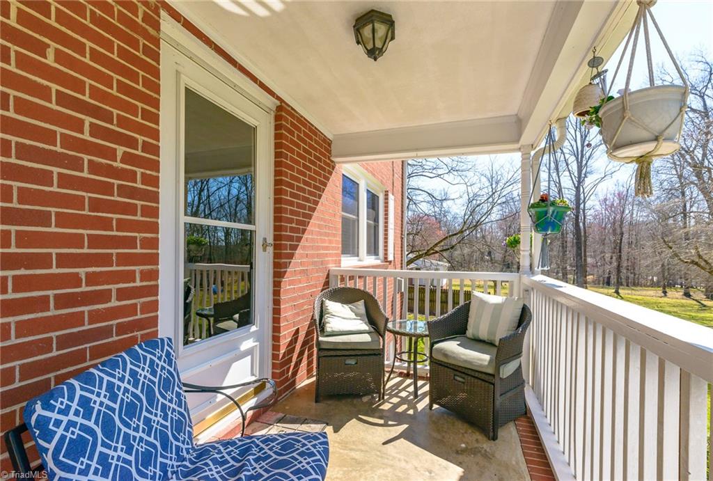 1640 Bright Leaf Road Pfafftown, NC 27040 - Photo 19 of 21 Gallery Image 19