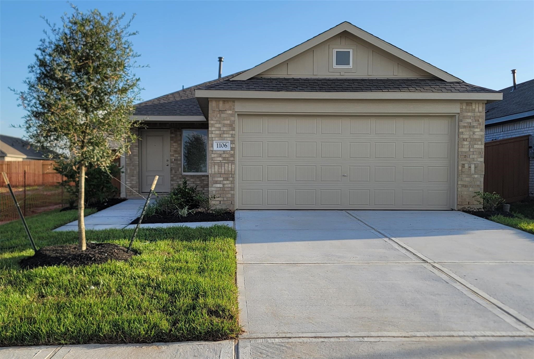 1539 Gentle Wind Court Angleton, TX 77515 - Photo 28 of 34 Not actual home, pictures representative of same elevation*