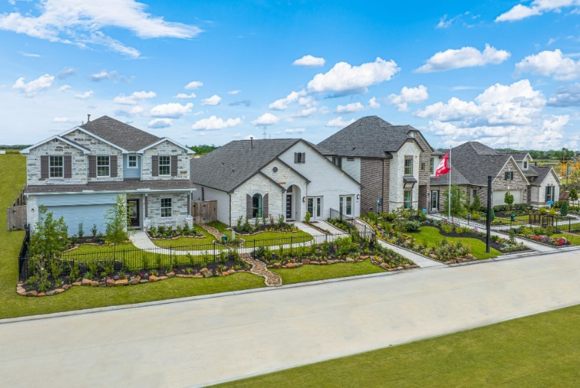 1539 Gentle Wind Court Angleton, TX 77515 - Photo 29 of 34 Not actual home, pictures representative of same elevation*