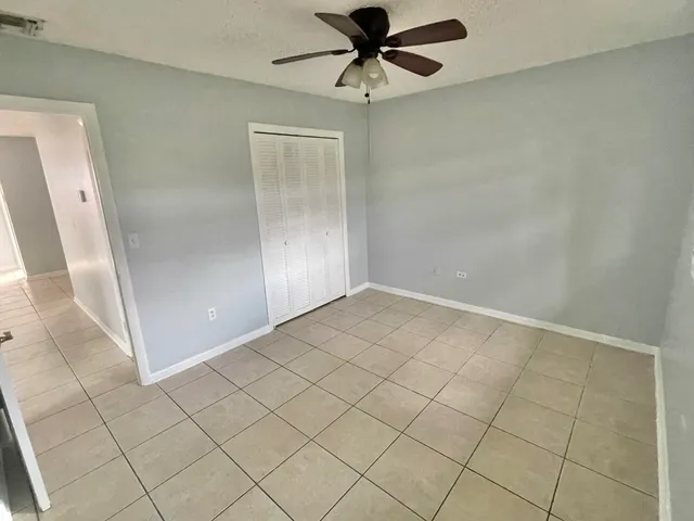 $1,900 | 616 Highland Avenue, Lake Worth Beach, FL 33460