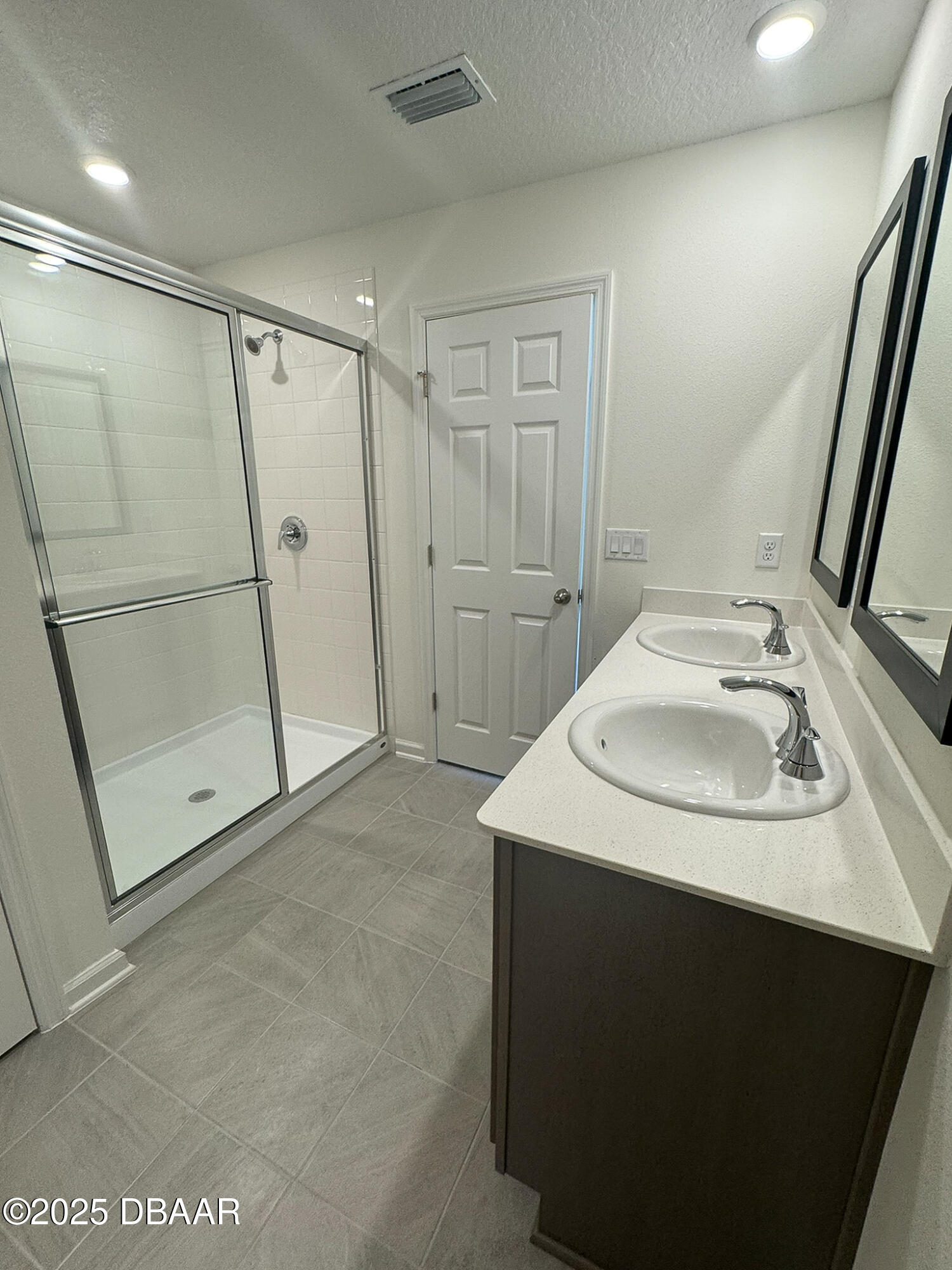 55 Signet Circle Flagler Beach, FL 32136 - Photo 23 of 32 a bathroom with a sink toilet and shower