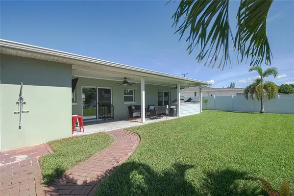 $4,100 | 3665 Belle Vista Drive East, St. Pete Beach, FL 33706