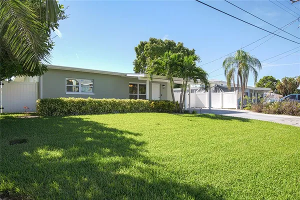 $4,100 | 3665 Belle Vista Drive East, St. Pete Beach, FL 33706