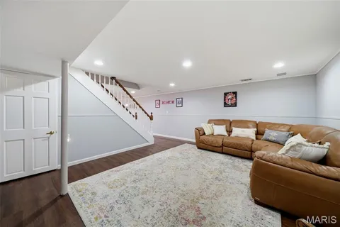 $749,000 | 838 Winesap Lane, Kirkwood, MO 63122