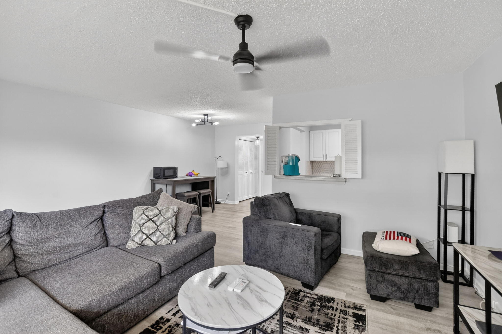 485 Mansfield K Boca Raton, FL 33434 - Photo 7 of 73 a living room with furniture