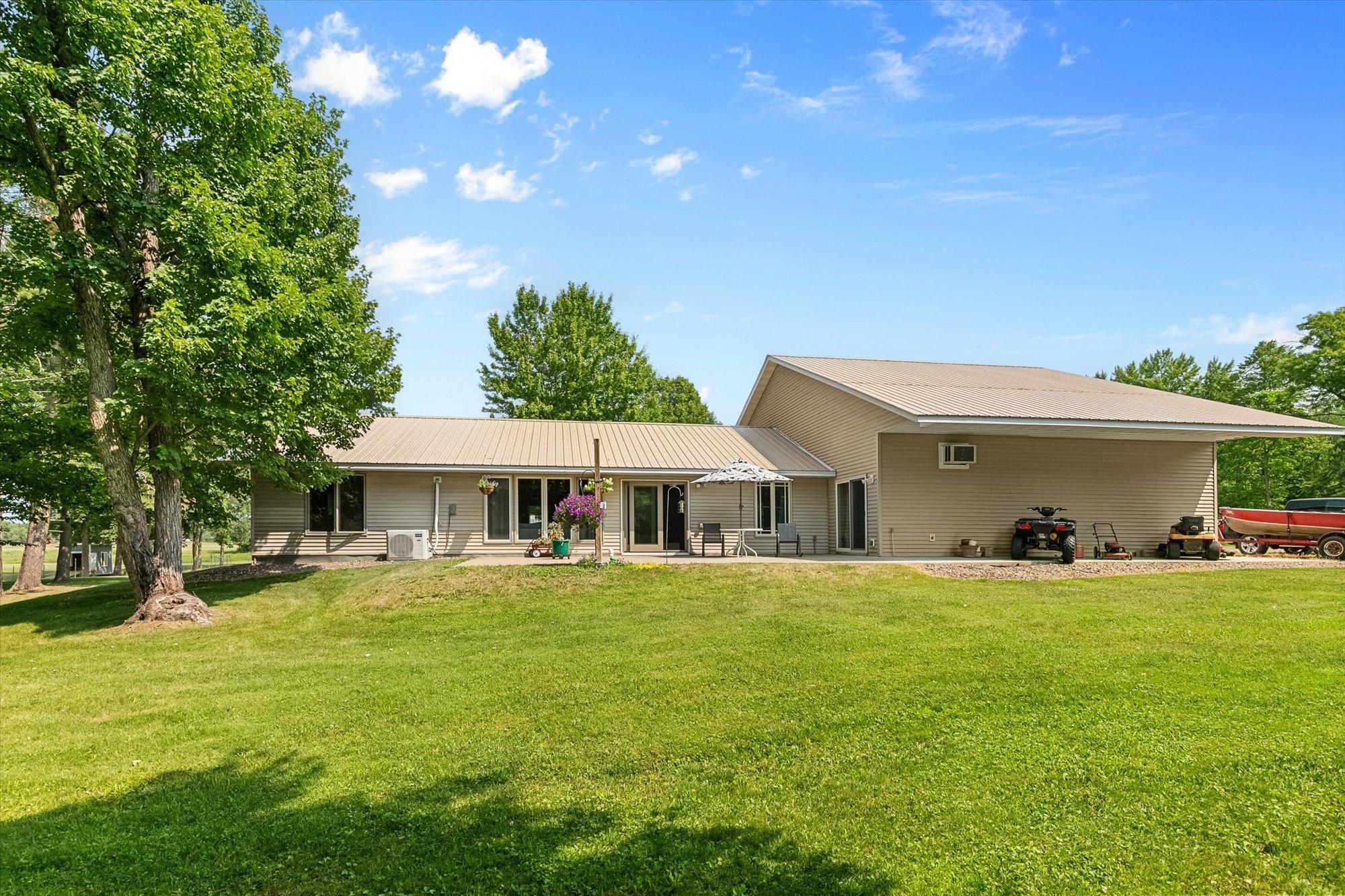 25256 Groningen Road Sandstone, MN 55072 - Photo 9 of 40 Gallery Image 9