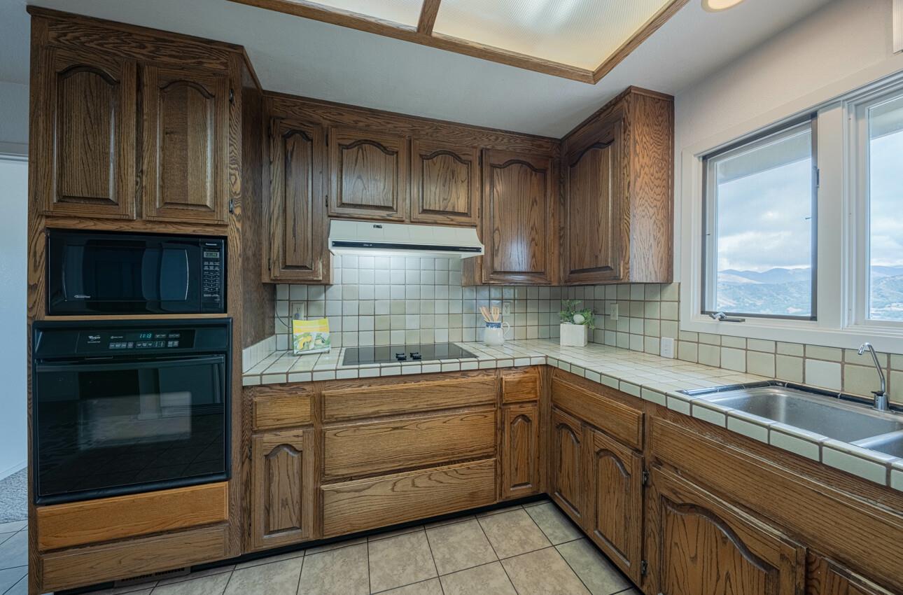 24935 Corte Poco Salinas, CA 93908 - Photo 18 of 58