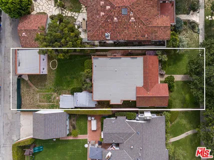 $3,800,000 | 243 Euclid Street, Santa Monica, CA 90402