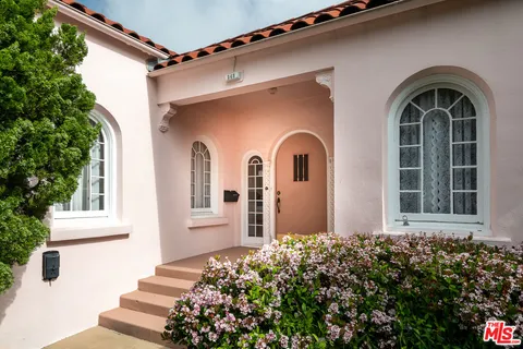 $3,800,000 | 243 Euclid Street, Santa Monica, CA 90402