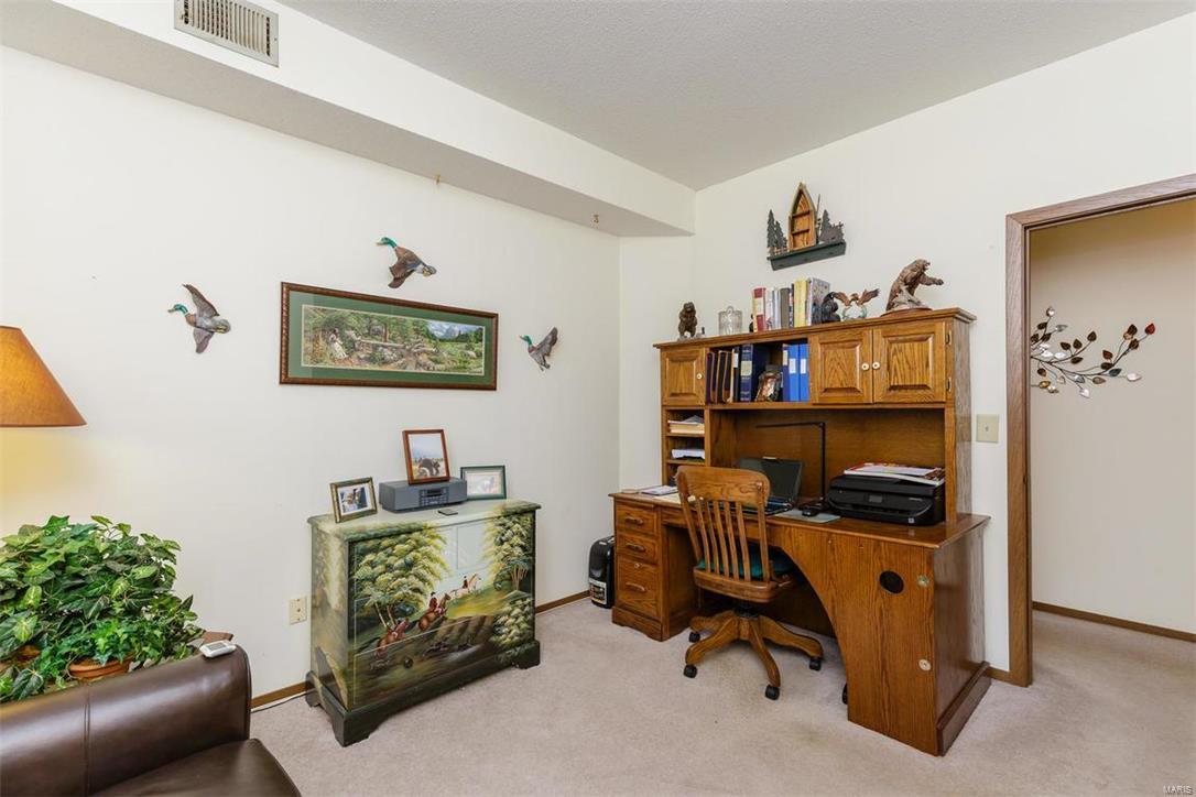 1001 Hemingway Lane Weldon Spring, MO 63304 - Photo 22 of 40 Gallery Image 22