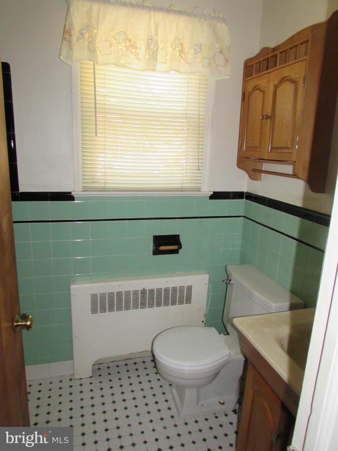 8209 Sonar Road Clinton, MD 20735 - Photo 11 of 15 Bath