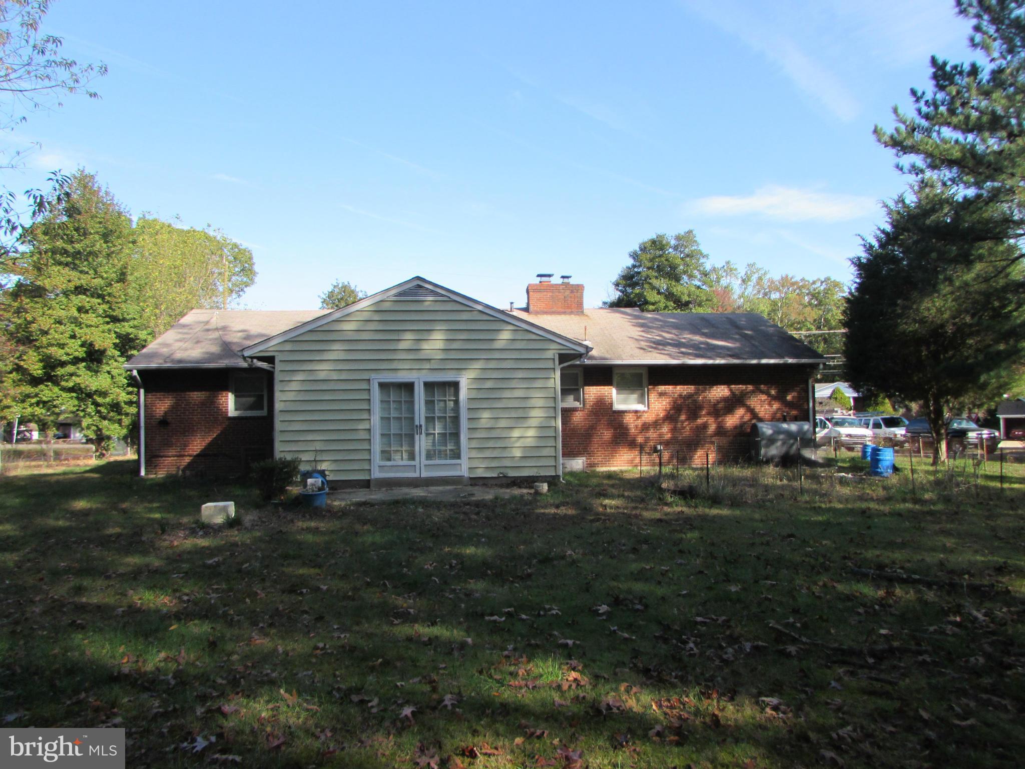 8209 Sonar Road Clinton, MD 20735 - Photo 13 of 15 Exterior (Rear)