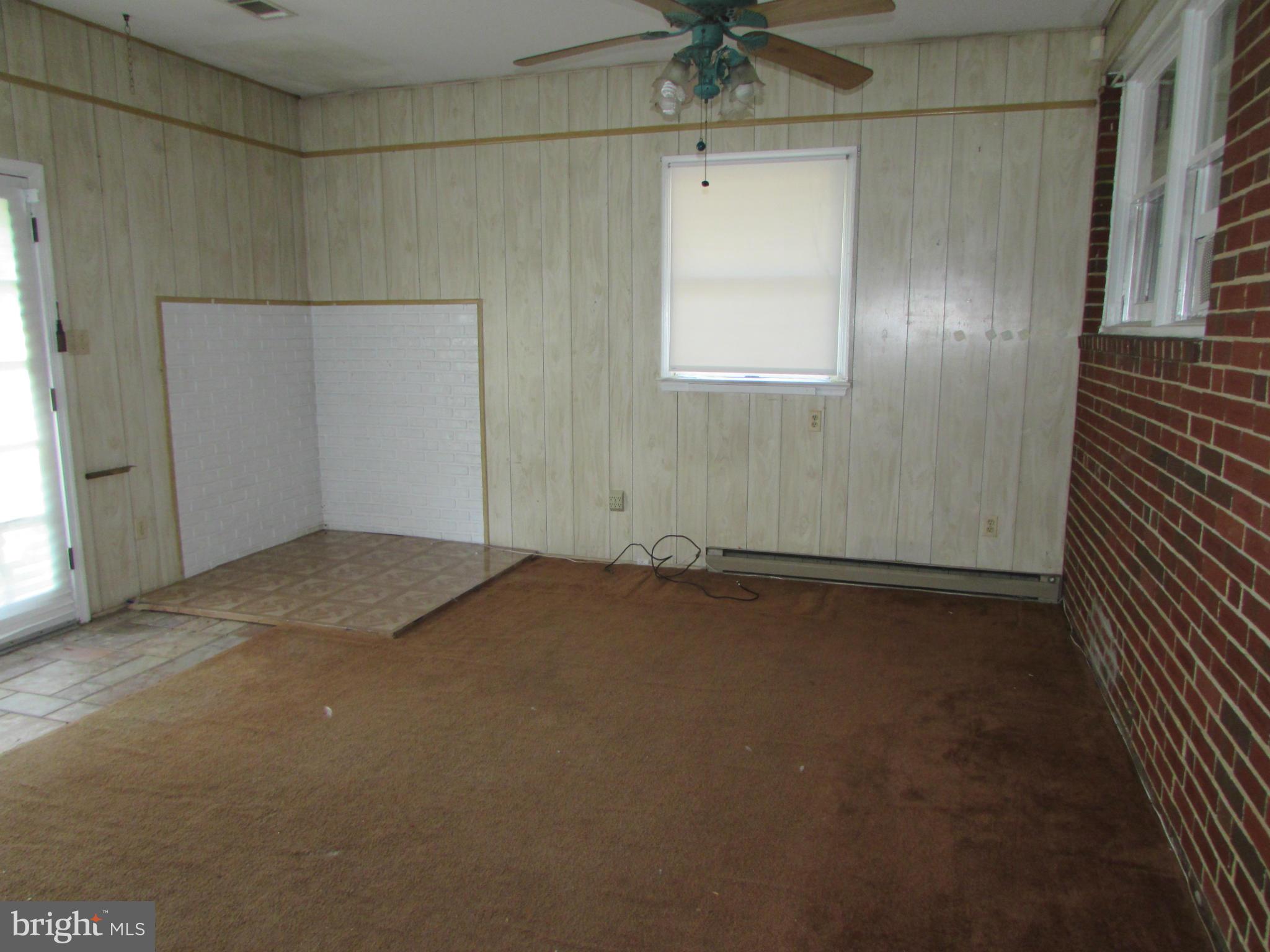 8209 Sonar Road Clinton, MD 20735 - Photo 4 of 15 Family Room