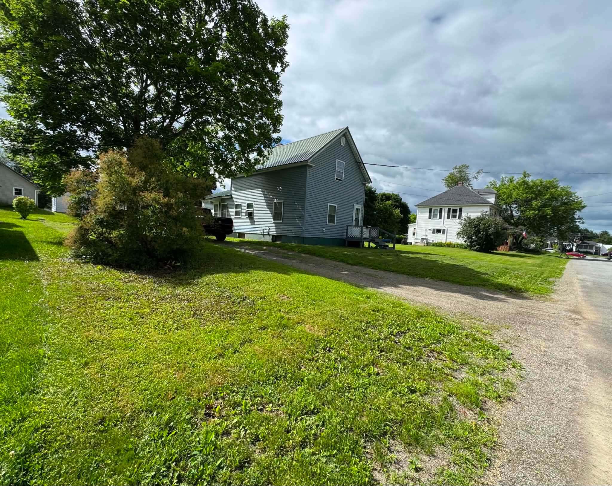 9 Perry Street Lincoln, ME 04457 - Photo 2 of 25