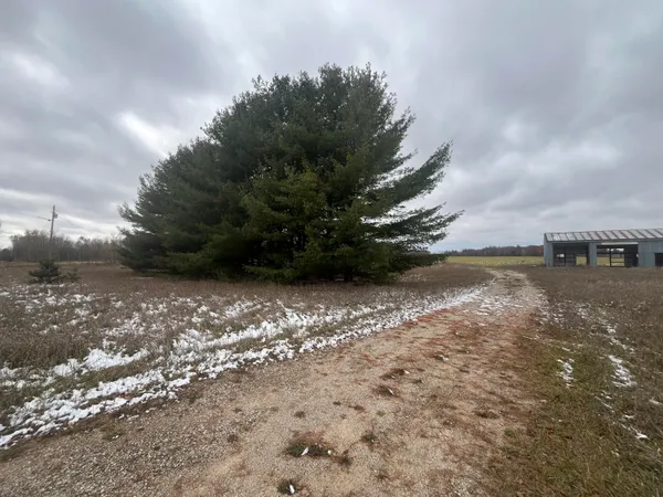 $280,000 | 11477 Johnson Road, Lakeview, MI 48850