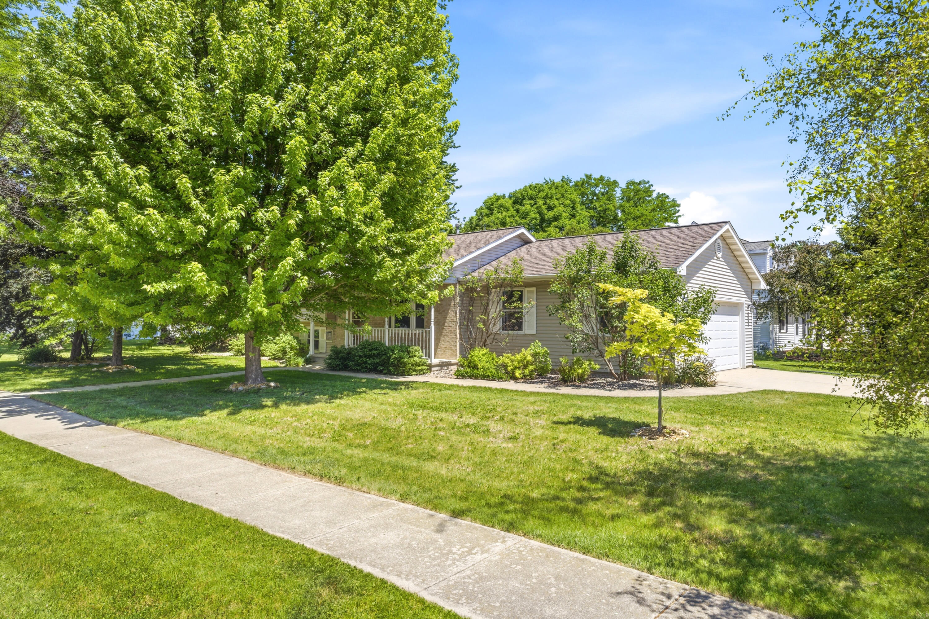 271 Southview Road Fond du Lac, WI 54935 - Photo 42 of 43 Photo-38 (8)