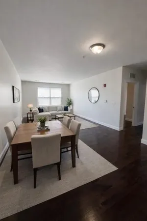 $2,650 | 90 Clinton Avenue, Newark, NJ 07114