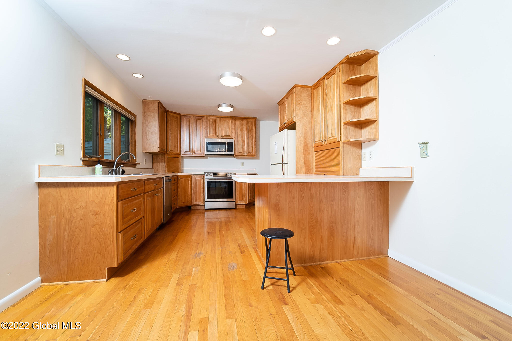 1362 Rowe Road Niskayuna, NY 12309 - Photo 7 of 37 021-1362-Rowe-Rd