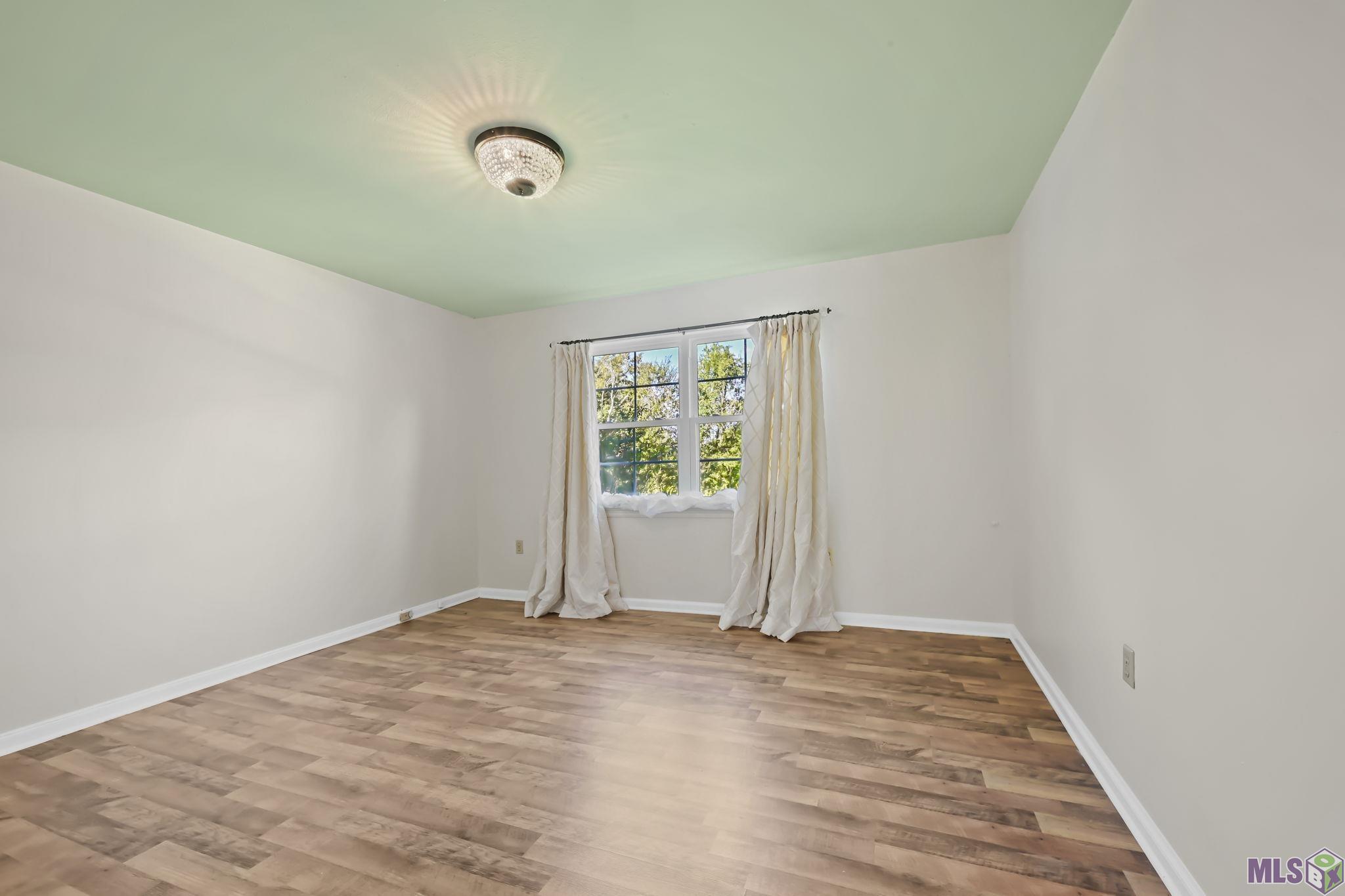 4560 Bluebell Drive Baton Rouge, LA 70808 - Photo 14 of 18