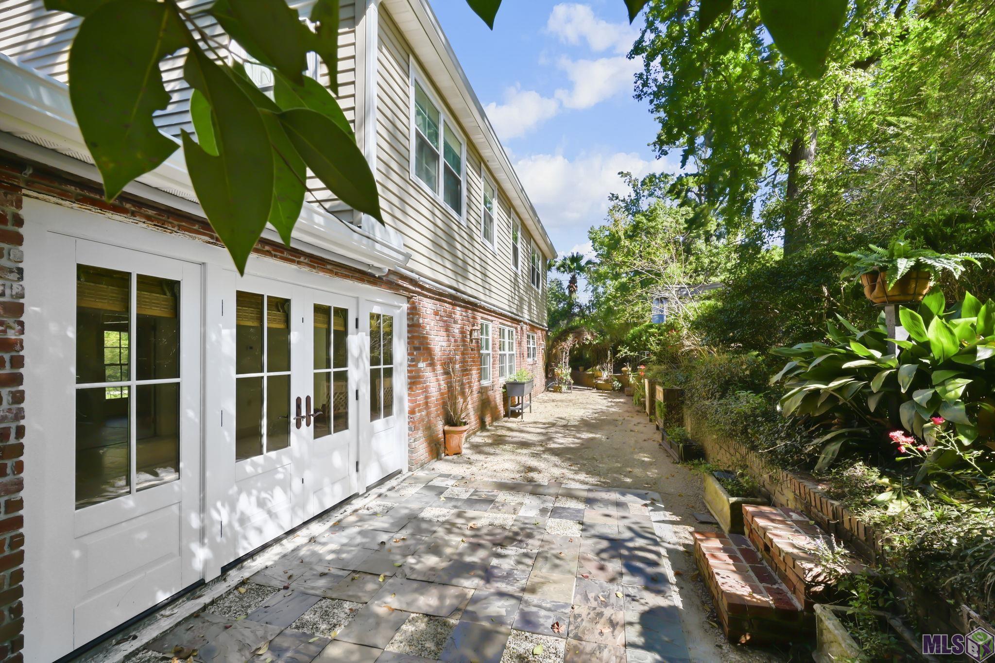 4560 Bluebell Drive Baton Rouge, LA 70808 - Photo 15 of 18