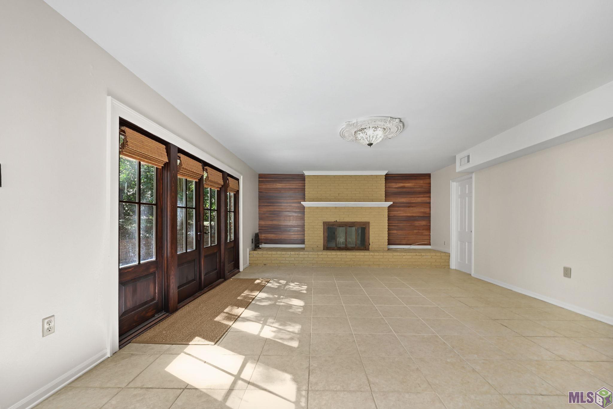 4560 Bluebell Drive Baton Rouge, LA 70808 - Photo 4 of 18