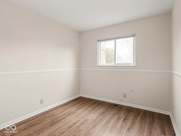 $230,000 | 1746 Forsythia Drive, Indianapolis, IN 46219