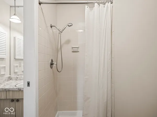 $230,000 | 1746 Forsythia Drive, Indianapolis, IN 46219