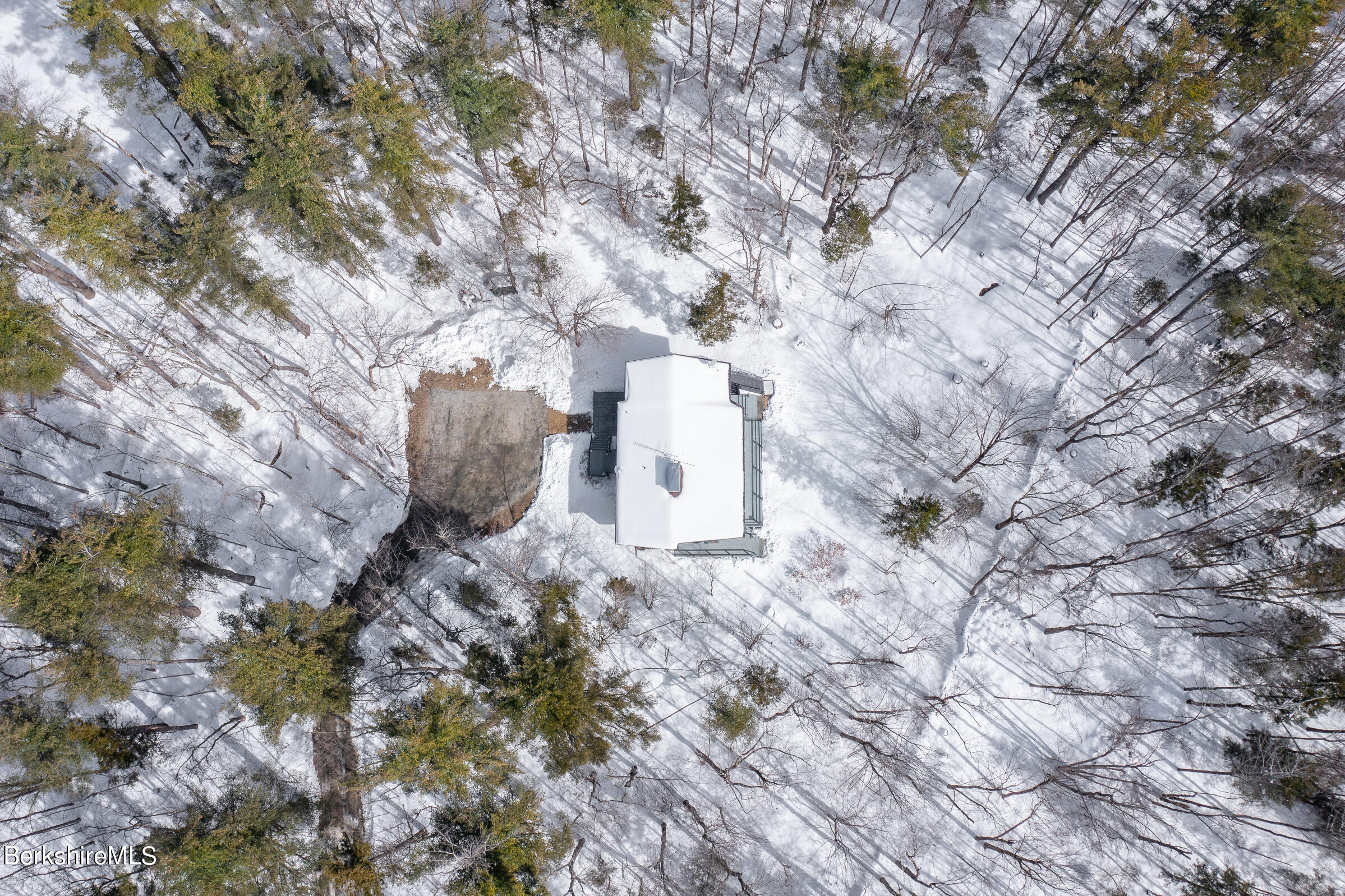 176 Beech Tree Lane Becket, MA 01223 - Photo 44 of 44 a view of a yard