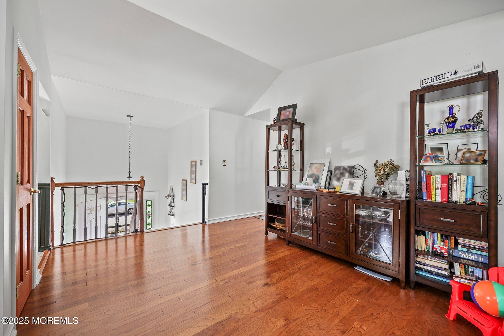 104 Starlight Road Howell, NJ 07731 - Photo 6 of 25 Living Room