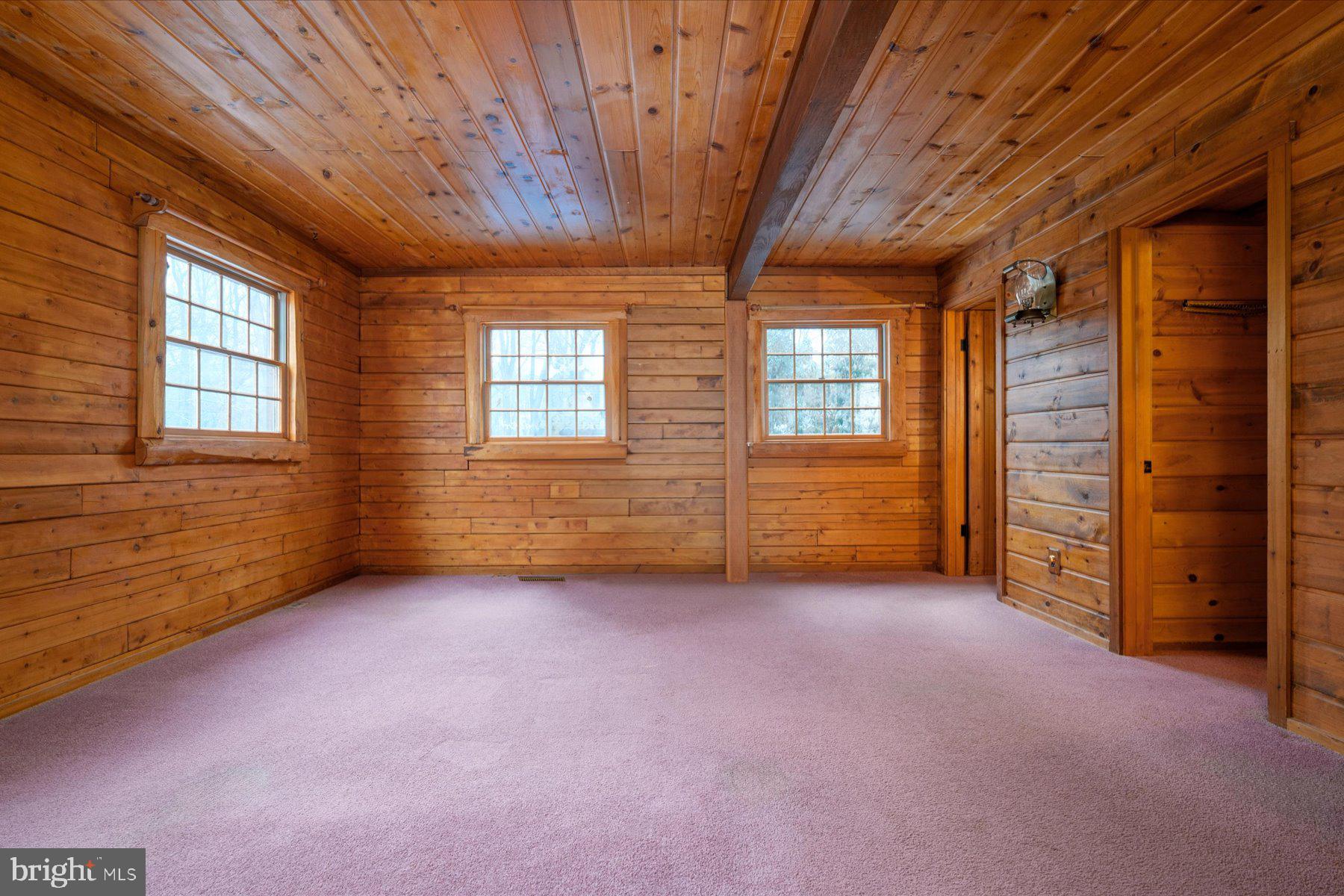 5742 Brooks Woods Road Lothian, MD 20711 - Photo 16 of 31 Primary Bedroom