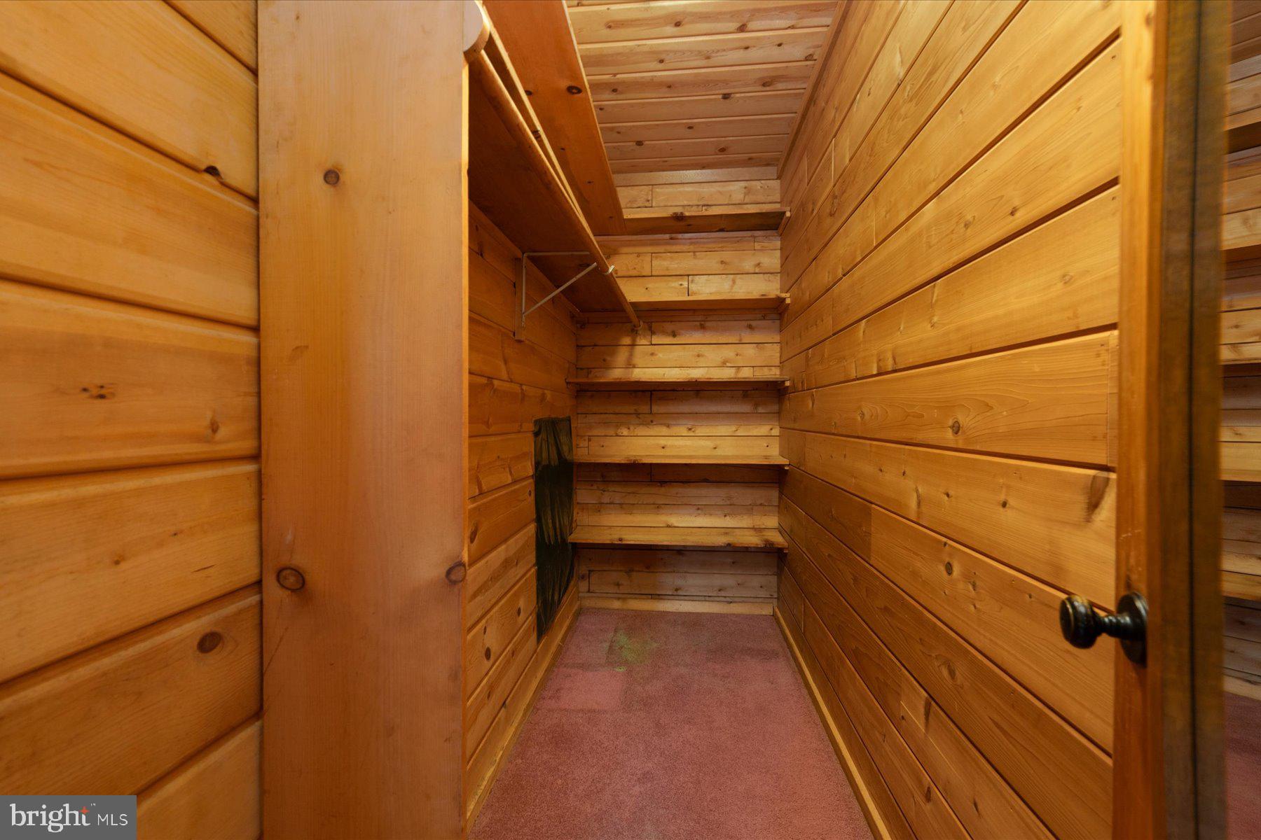 5742 Brooks Woods Road Lothian, MD 20711 - Photo 18 of 31 Primary Closet