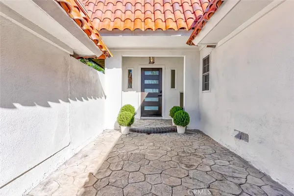 $1,498,000 | 26 Seton Road, Irvine, CA 92612