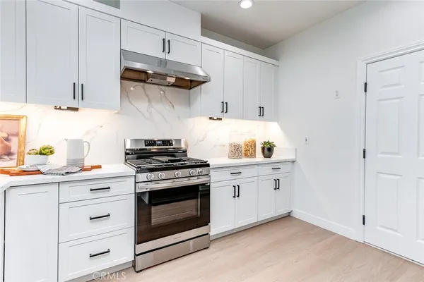 $1,498,000 | 26 Seton Road, Irvine, CA 92612