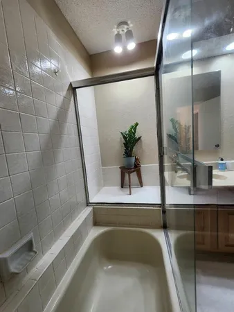$175,000 | 1100 Riverchase Lane, Unit 209, Arlington, TX 76011