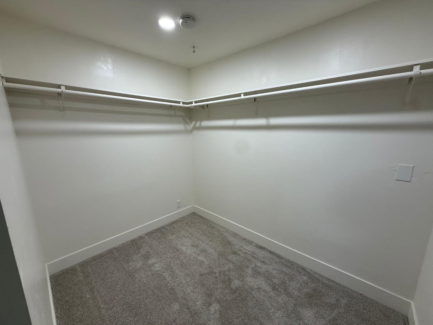 548 East Pleasant Street Coalinga, CA 93210 - Photo 13 of 18 a view of an empty room