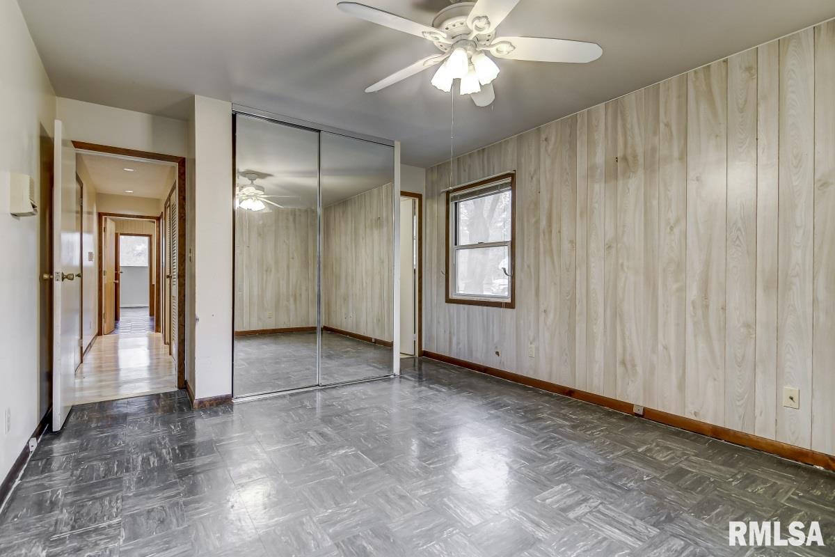 38 West Hazel Dell Lane Springfield, IL 62712 - Photo 26 of 48 Gallery Image 26