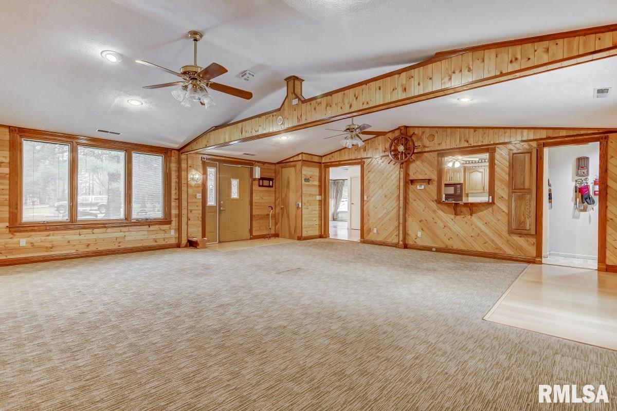 38 West Hazel Dell Lane Springfield, IL 62712 - Photo 8 of 48 Gallery Image 8