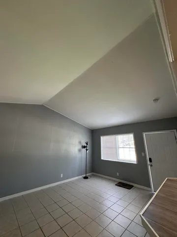 $1,425 | 936 Louisiana Avenue, Unit B, Sebastian, FL 32958