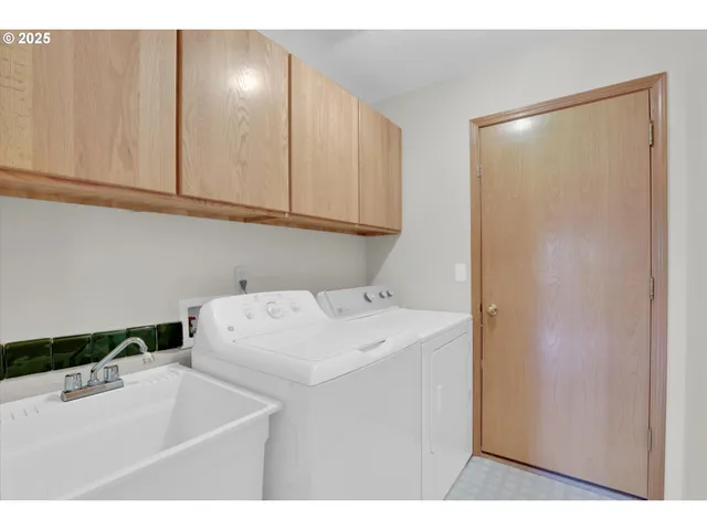 a house view with a sitting space and garden space