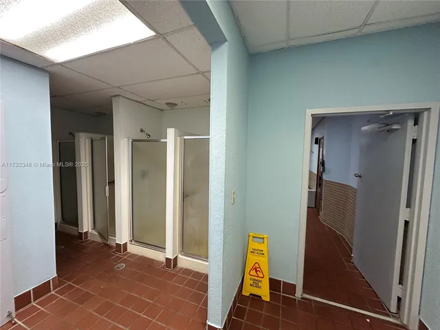 $200,000 | 7021 Environ Boulevard, Unit 317, Lauderhill, FL 33319